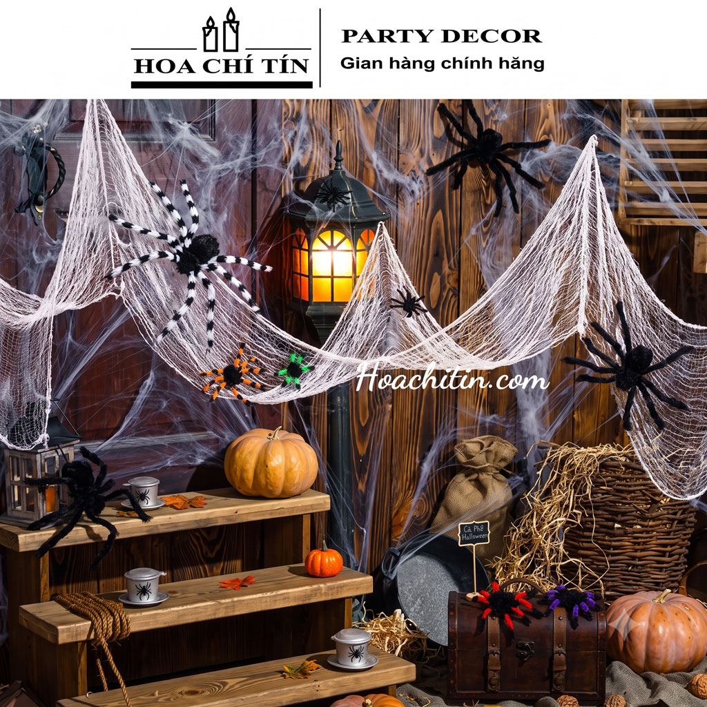 y-tuong-giang-mang-nhen-va-nhen-khong-lo-trang-tri-halloween-quan-cafe