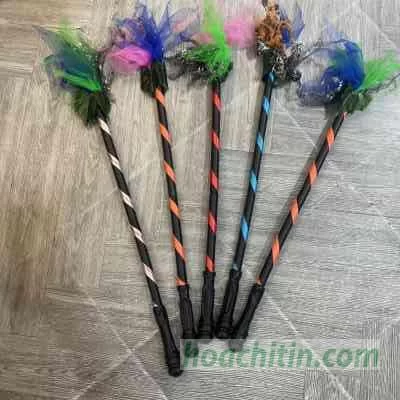 Chổi phù thủy hóa trang tua rua 1m